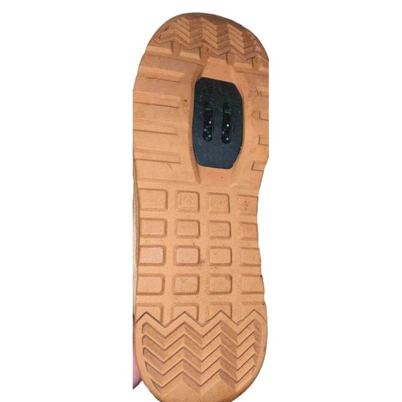 Men's Tan Athletic Shoes - Picture 7 of 10